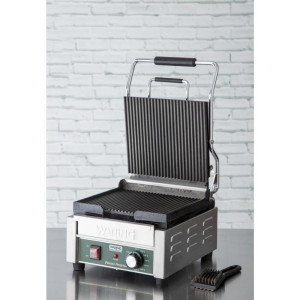 Waring Panini Grill: Cast Iron Grooved Plates - Fast Heating