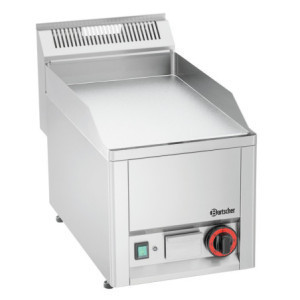 Plancha GPL 320E-G Bartscher: Smooth chrome plate and 3000W power