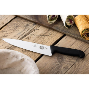 Nôž na krájanie so zubatým ostrie 22 cm - Victorinox - Fourniresto