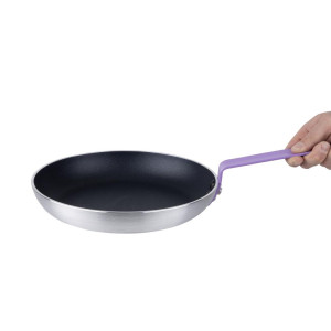 Aluminium Non-Stick Hygiplas Pan: Performance and Durability