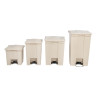 Bežový pedálový kontajner 87L Rubbermaid Step-On: Odolnosť a hygiena