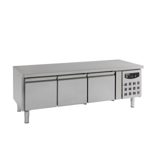 Pozitívny chladiaci stôl GN 1/1 s 3 dverami - CombiSteel
