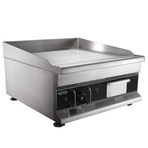 Smooth Electric Griddle in Chrome