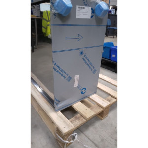 Nástenná skriňa z nehrdzavejúcej ocele s posuvnými dverami - Š 1400 x H 400 mm - Gastro M
