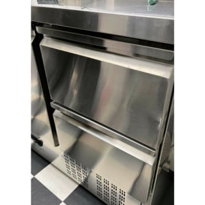 Pozitívny chladiaci stôl s chrbtom - 2 dvere a 2 zásuvky GN 1/2 - Dynasteel