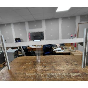 Nástenná polica z nehrdzavejúcej ocele - D 1500 x H 300 mm - Dynasteel