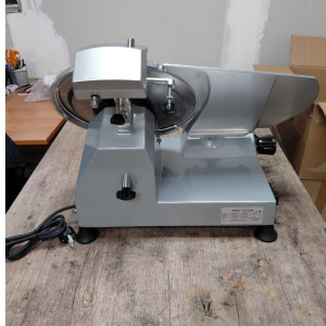 Profesionálny poloautomatický krájač šunky 300 mm - DYNASTEEL