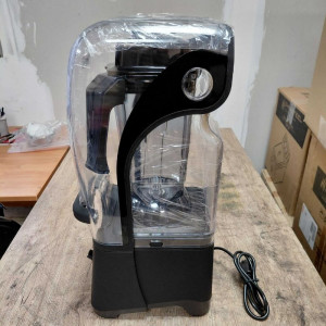 Mixér s krytom na odhlučnenie 2,5L - Buffalo