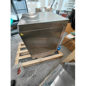 Profesionálna umývačka riadu s dávkovačom oplachovacieho prostriedku a čistiaceho prostriedku a odtokovým čerpadlom - 50 x 50 cm