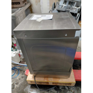 Profesionálna umývačka riadu s dávkovačom oplachovacieho prostriedku a čistiaceho prostriedku - 40 x 40 cm - Dynasteel