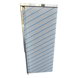 Armoire 600 Litrov - Negatívne