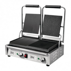 Dvojitý kontaktný gril s hladkou ľavou stranou a vrúbkovanou pravou stranou - Buffalo