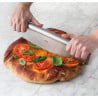Krájač na pizzu z nehrdzavejúcej ocele L 350 mm - Značka Lacor: presnosť a všestrannosť