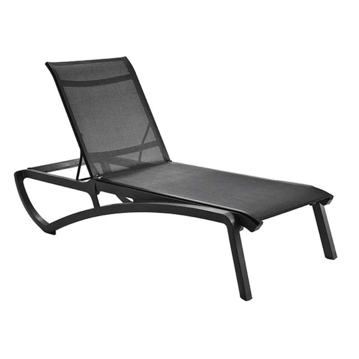 Lounge chair